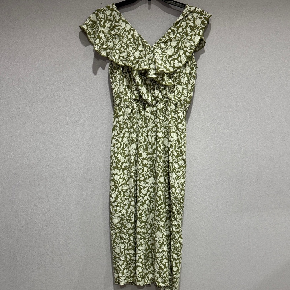 Floral Green Jumpsuit cropped